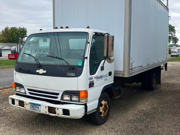 chevrolet-w4500-image-1