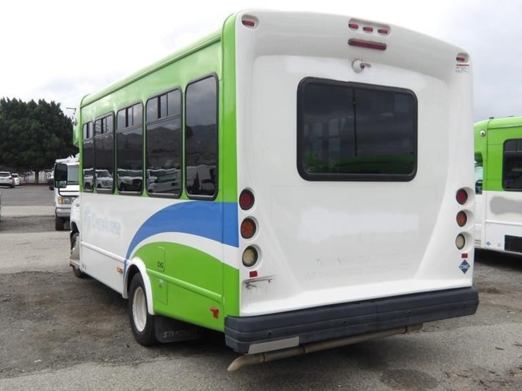 2016-ford-e450-image-4