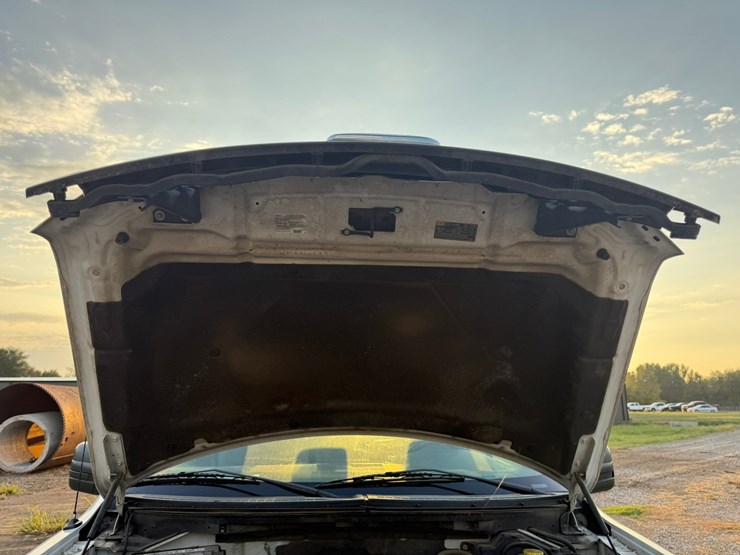 2014-ford-f150-xl-image-25