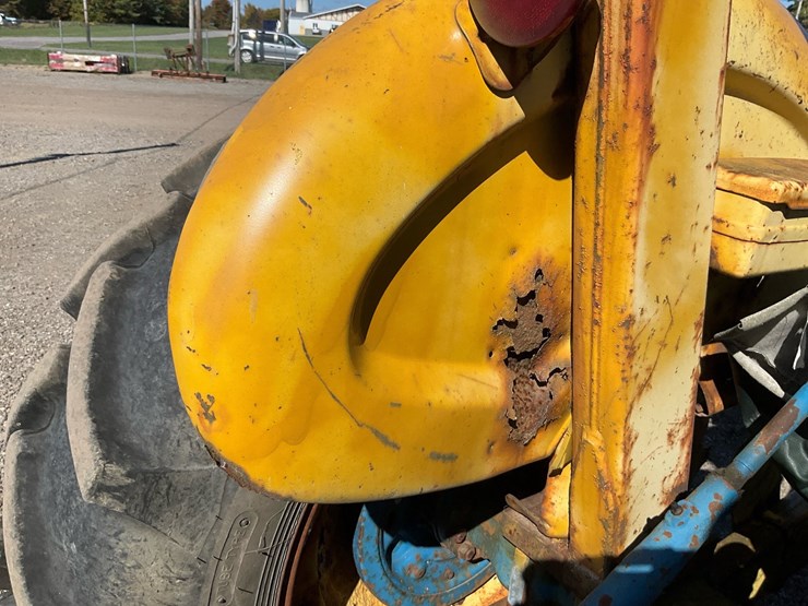 ford-3400-image-18