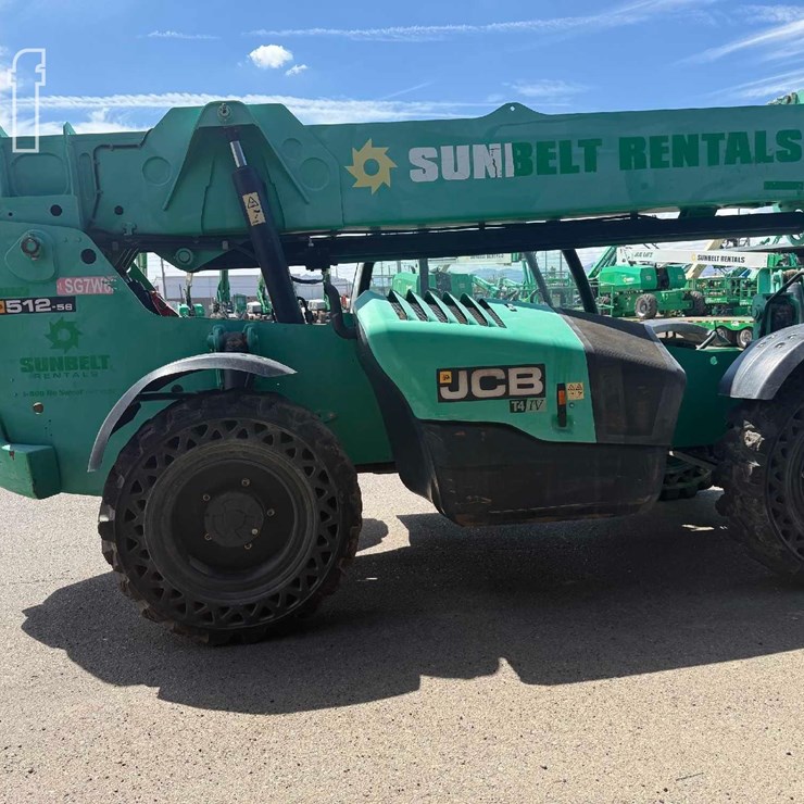 2017 JCB 512-56