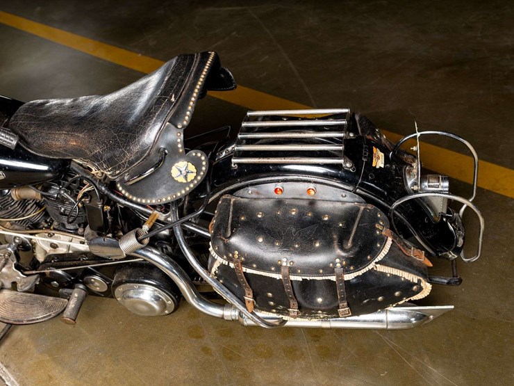 1947-harley-davidson-"74"-knucklehead-image-16