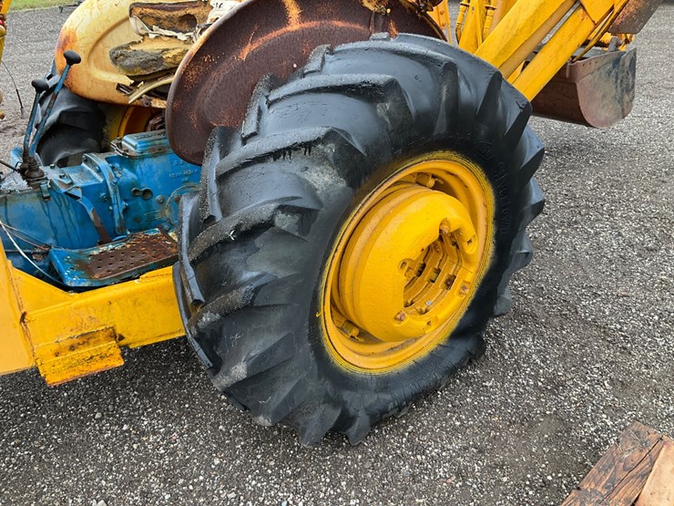 ford-4500-image-25