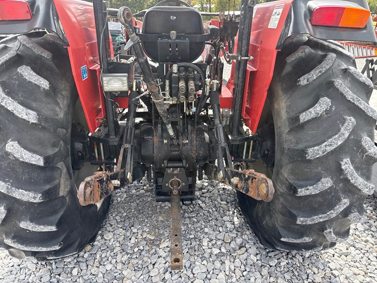 massey-ferguson-593-image-5