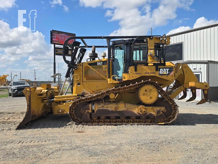 2019-caterpillar-d6t-xl-image-5