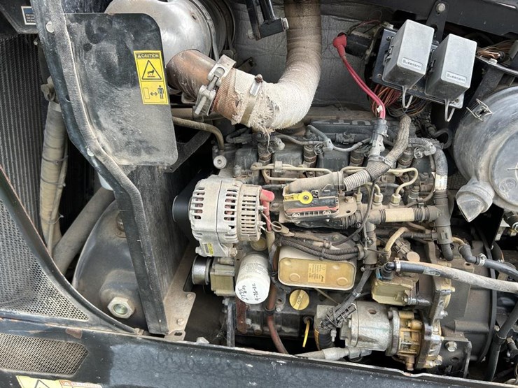 2015-ditch-witch-jt20-image-14