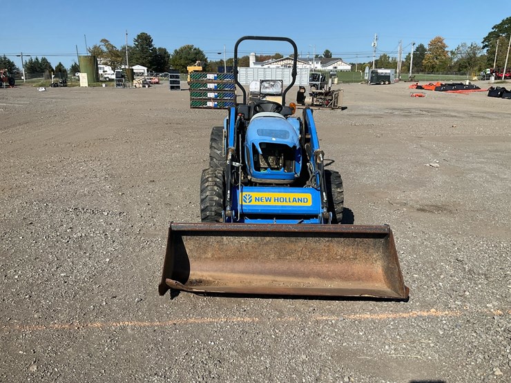 2010-new-holland-boomer-50-image-8