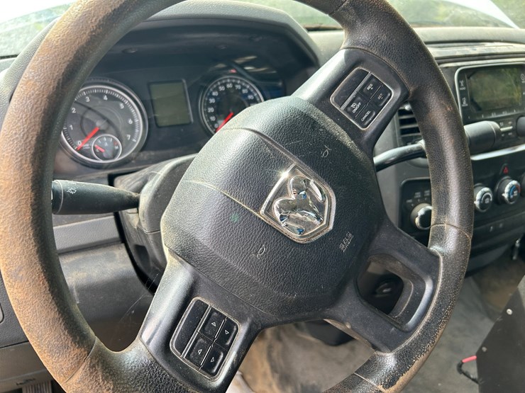 2014-dodge-1500-image-66