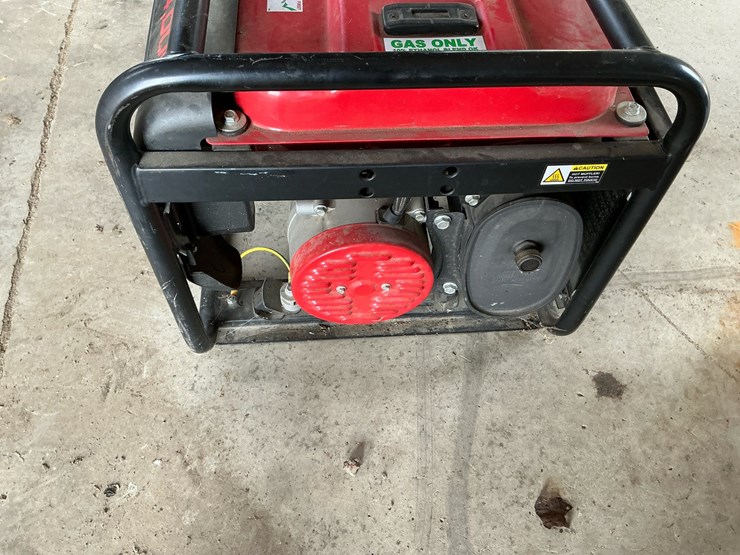 #106-•-predator-4000-peak-watt-portable-generator-image-5