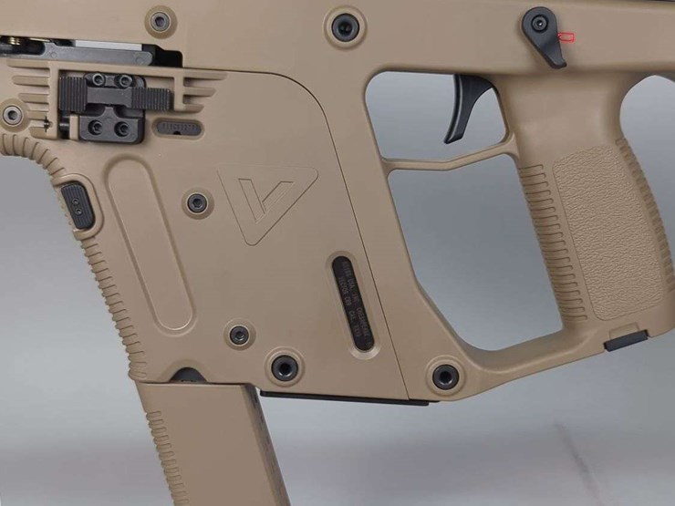 kriss-vector-crb-9x19-rifle-sn#-919c022777,-adjustable-stock,-flip-up-peep-sights,-manual,-with-hard-case,-in-original-box-image-5