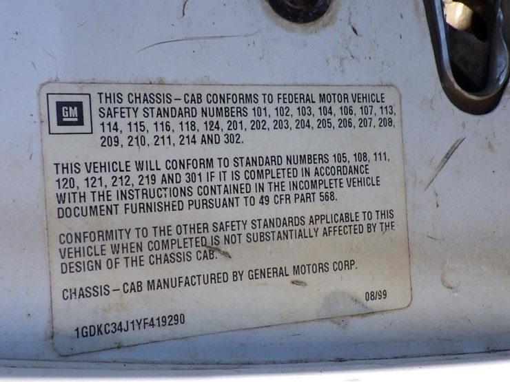 2000-gmc-3500-image-26