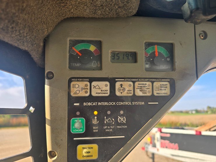bobcat-873-image-24
