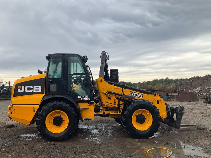 2013-jcb-tm320-image-6