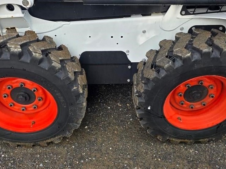 2018-bobcat-s550-image-26