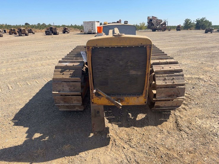 caterpillar-30-image-5