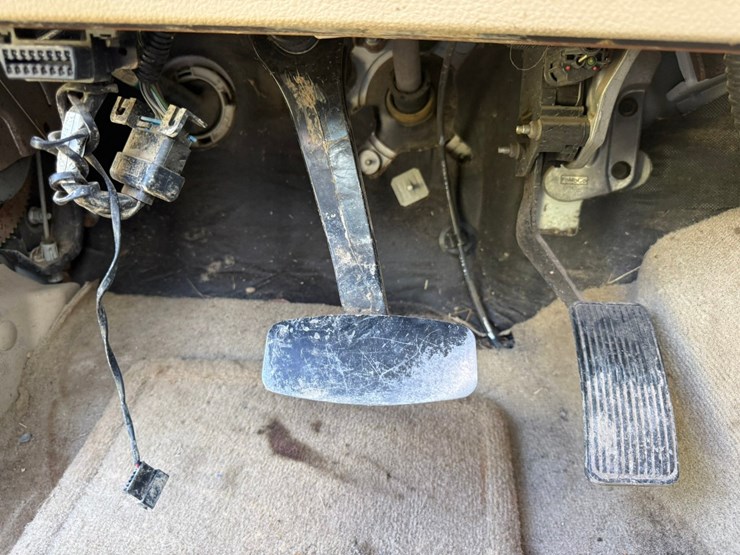 2010-ford-f350-image-103