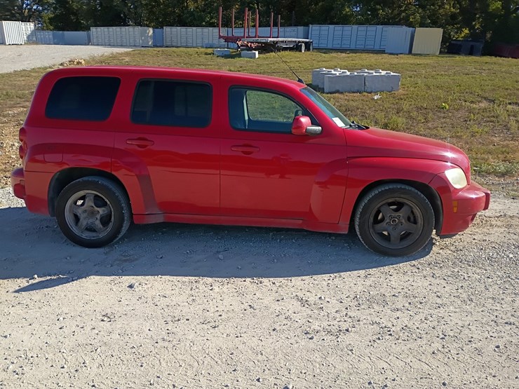 2011-chevrolet-hhr-image-9