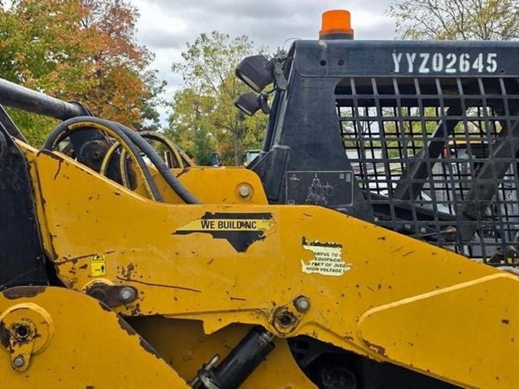 2012-caterpillar-259b3-image-27