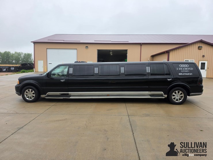 2004-lincoln-navigator-image-8