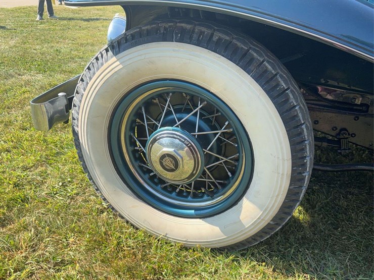 1932-cadillac-v-16-fleetwood-image-134