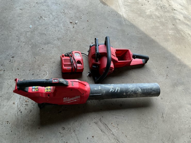 #114-•-milwaukee-m18-fuel-blower,-chainsaw-powerhead,-and-rapid-charger-image-3