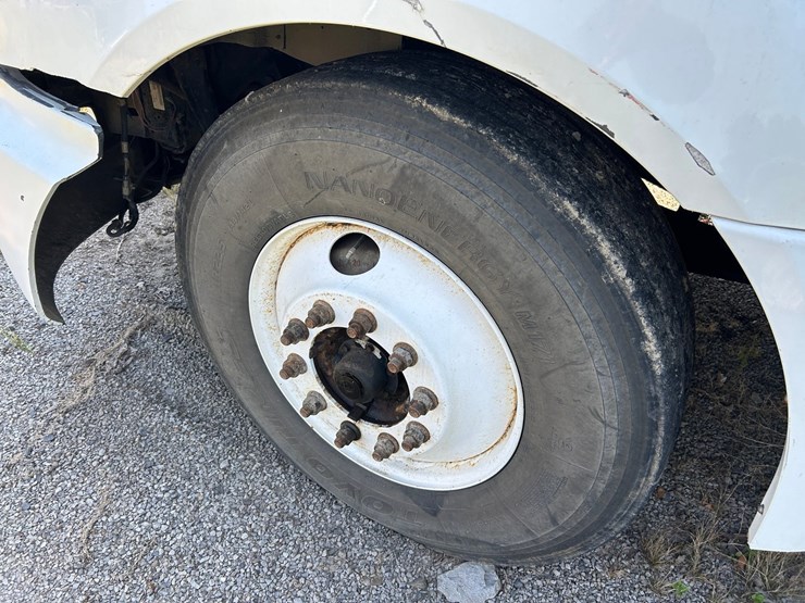 2011-international-prostar-image-12