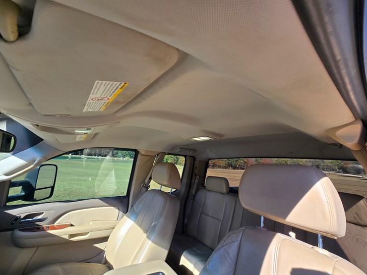 2008-gmc-sierra-2500hd-image-34