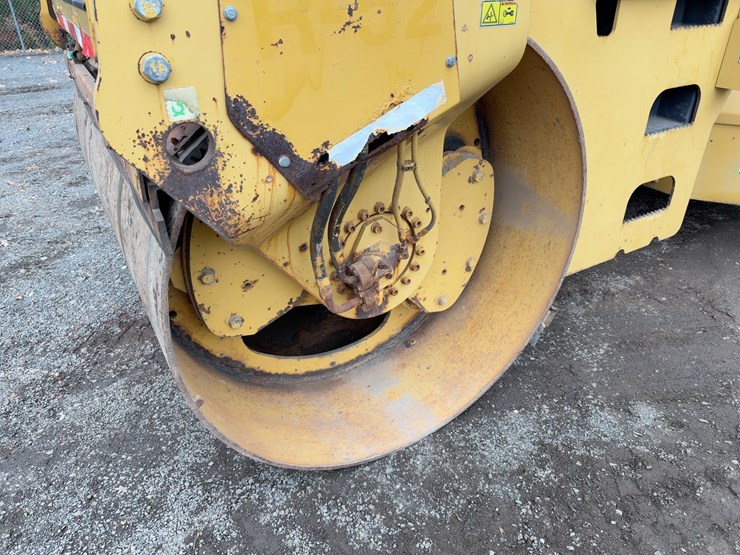 2008-caterpillar-cb-534dxw-image-9