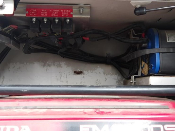 2010-ford-f450-image-15