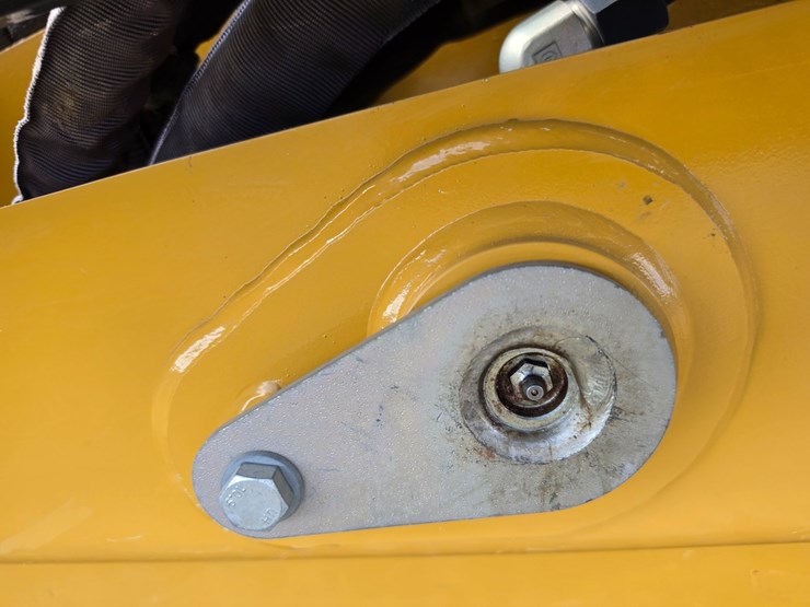 deere-333g-image-82