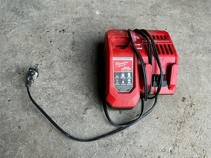 #114-•-milwaukee-m18-fuel-blower,-chainsaw-powerhead,-and-rapid-charger-image-16