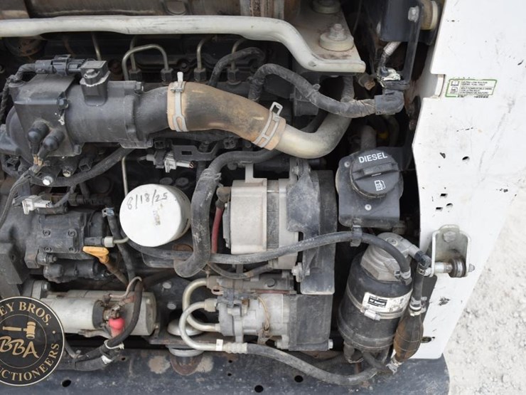 2019-bobcat-t770-image-34