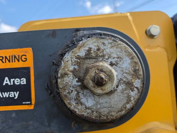 deere-333g-image-87