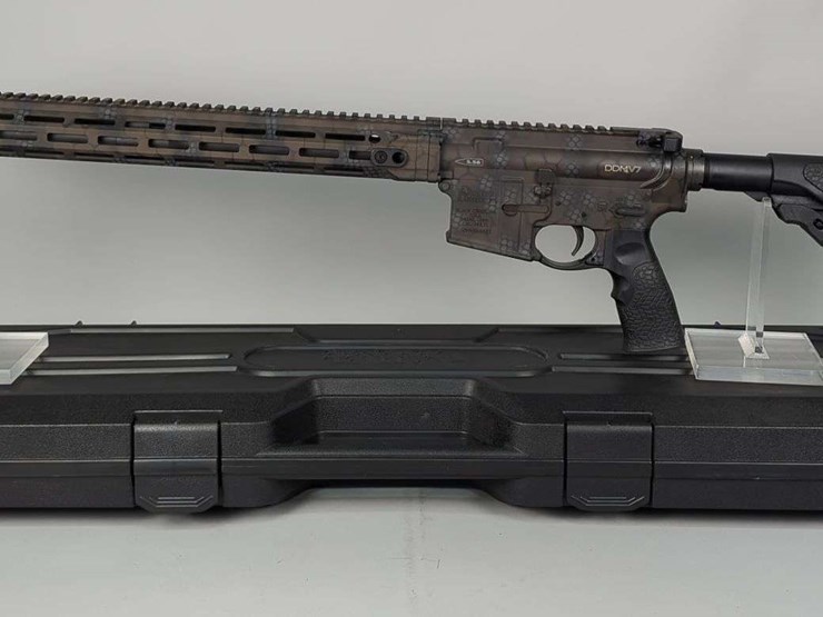 daniel-defense-ddm4-v7-5.56mm-rifle-sn#-ddm4536922,-adjustable-stock,-butt-plate-extender,-manual,-in-hard-case-image-1