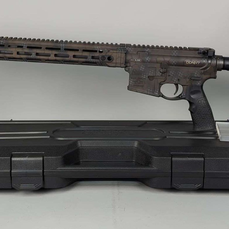 Daniel Defense DDM4 V7 5.56mm Rifle SN# DDM4536922, Adjustable Stock, Butt Plate Extender, Manual, In Hard Case