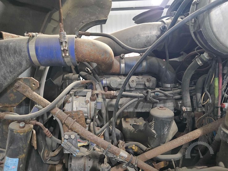 2005-mack-granite-cv713-image-19