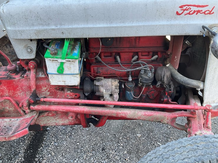 ford-600-image-21