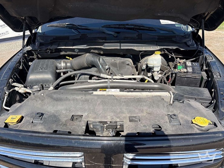 2013-dodge-1500-image-9