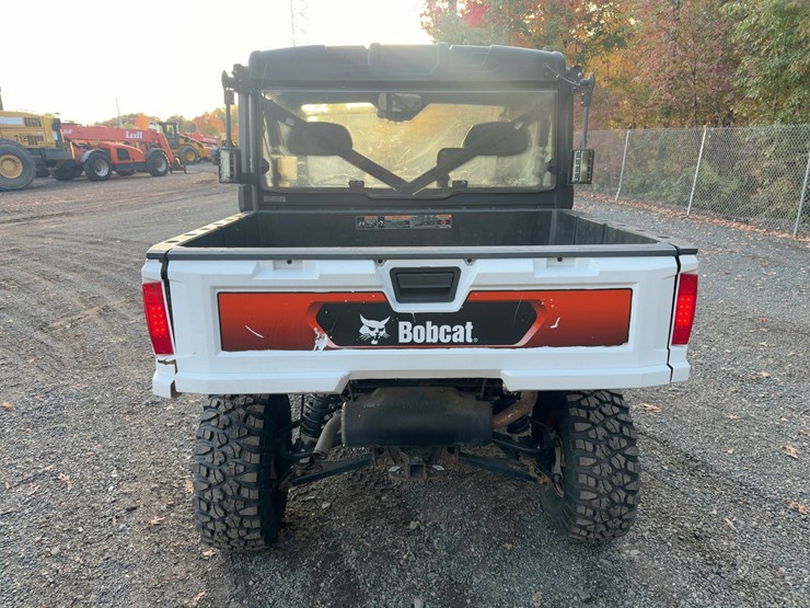 2022-bobcat-uv34-image-4
