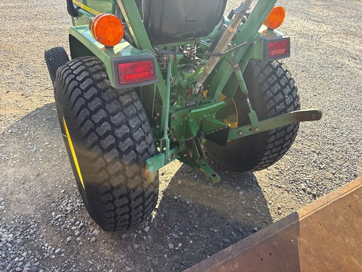 john-deere-790-image-4