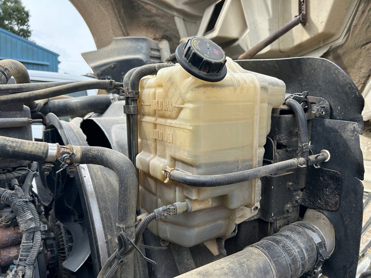 2013-international-prostar-image-48