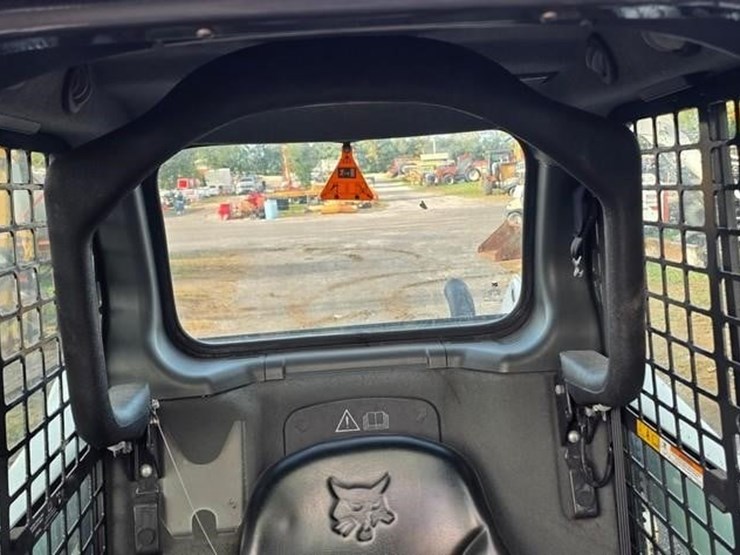 2018-bobcat-s550-image-47