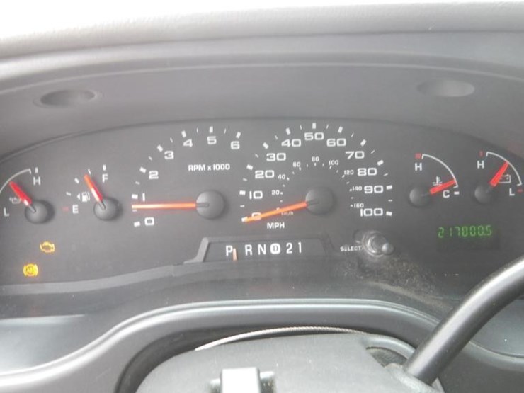 2006-ford-e350-image-20