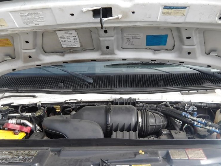 2016-ford-e450-image-10