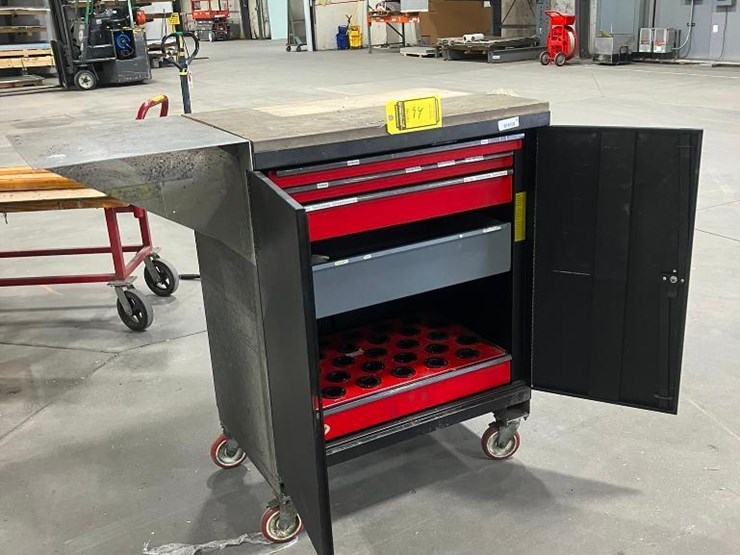 huot-portable-tool-cabinet-(no-contents)-image-2