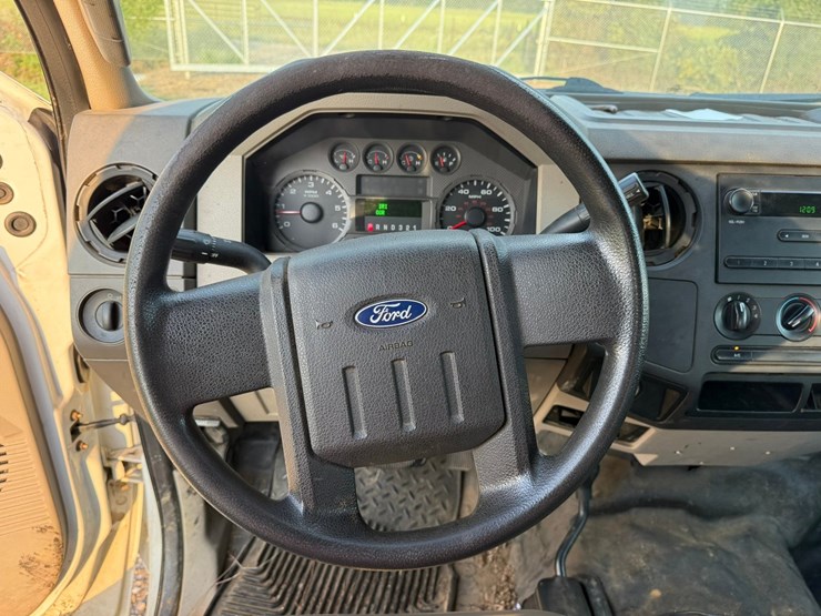2008-ford-f250-image-53