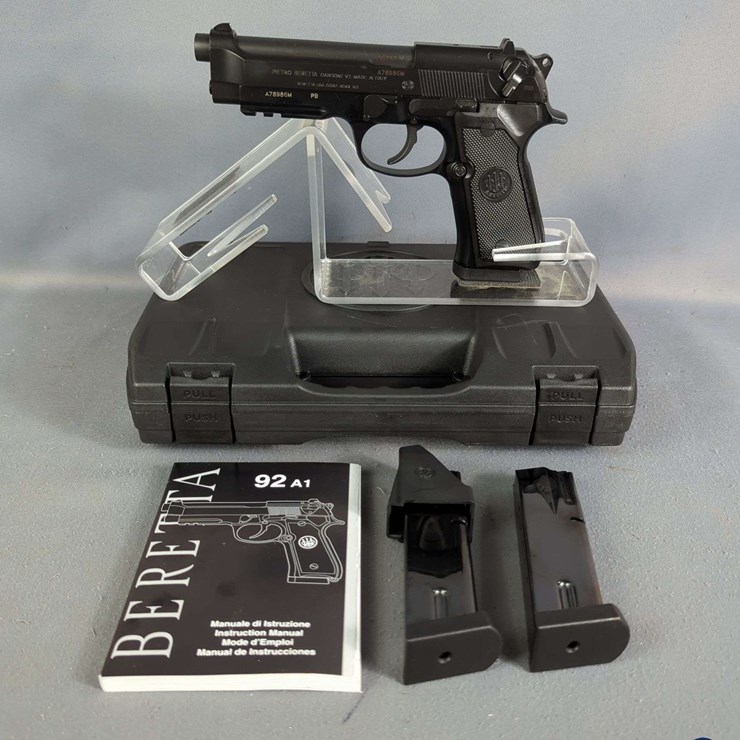 Pietro Beretta/ Beretta USA 96A1 .40 S&W Pistol SN# A78986M, 3 Total Mags, Manual, In Original Hard Case