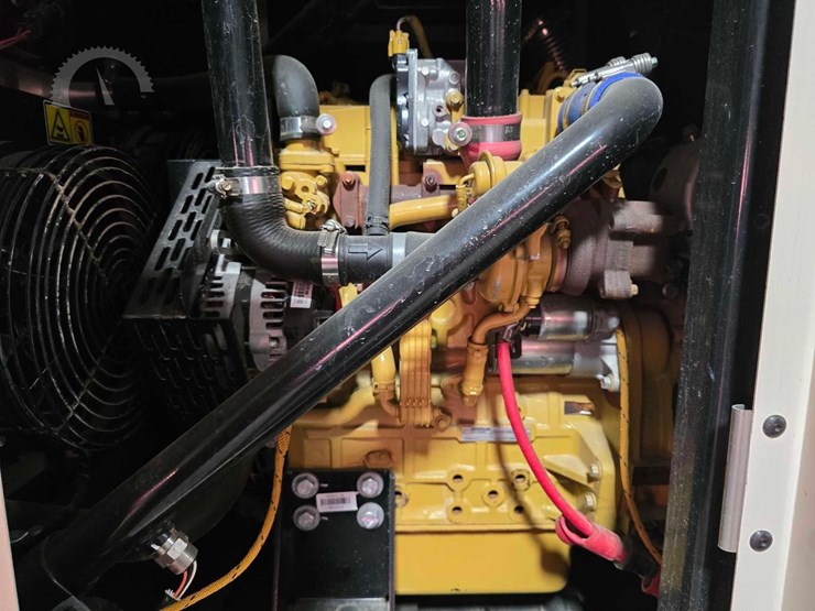 2020-caterpillar-xq35-image-14