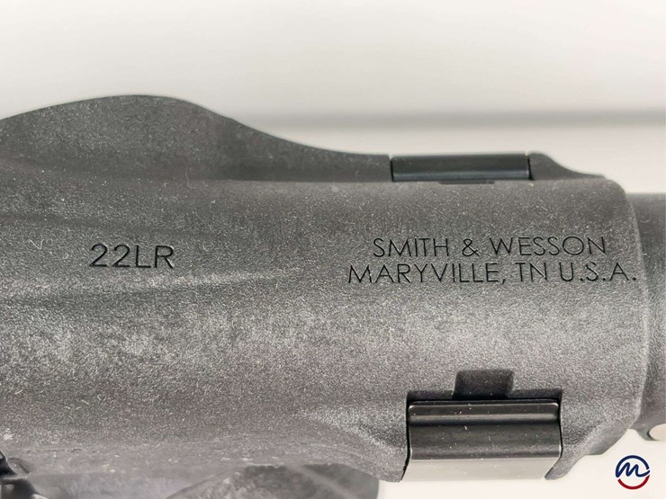 smith-&-wesson-fpc-m&p-.22-lr-rifle-sn#-eha0478,-3-total-mags,-grips,-manual,-in-original-box-image-7