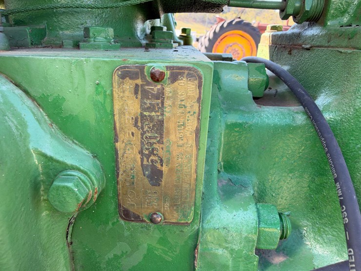 john-deere-530-image-12